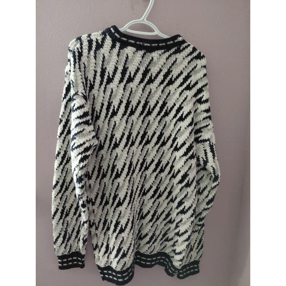 Vtg JT Beckett Knitted Sweater Men's Size Large White Gray Black Made in USA